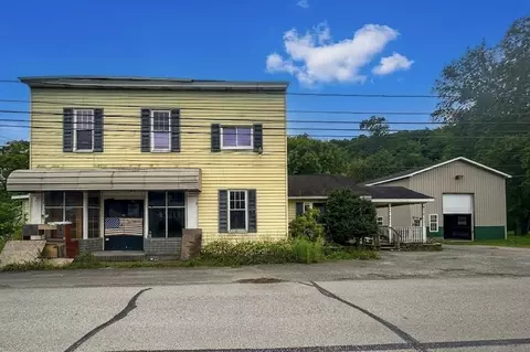 225 Main St, Shelocta, PA 15774