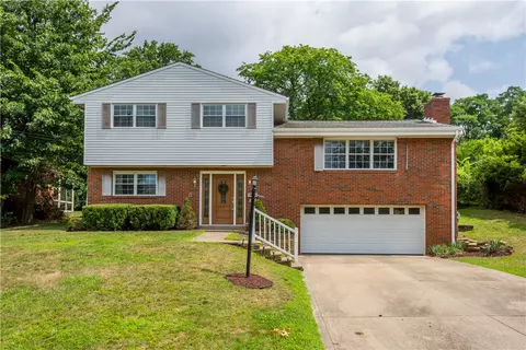 1517 Forestview Dr, Pittsburgh, PA 15234