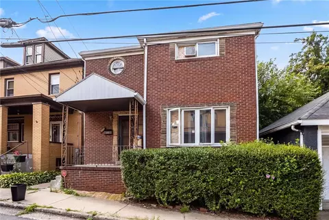 712 Kerr St, Ambridge, PA 15003