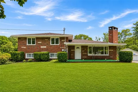 2065 Prospect Rd, Prospect, PA 16052