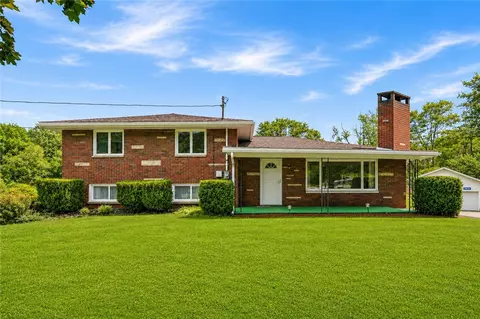 2065 Prospect Rd, Prospect, PA 16052