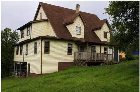 1080 Idaho, Washington, PA 15301
