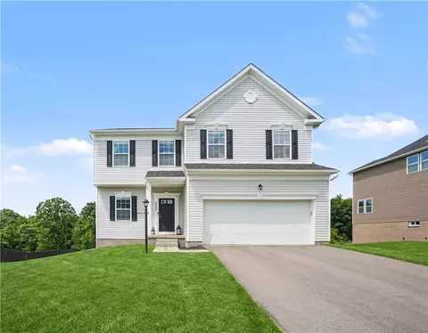 225 Creekside Dr, Oakdale, PA 15071