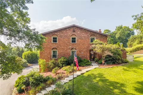 190 Delaware Trl, Venetia, PA 15367