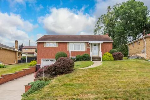 5260 Blossom Rd, Pittsburgh, PA 15236