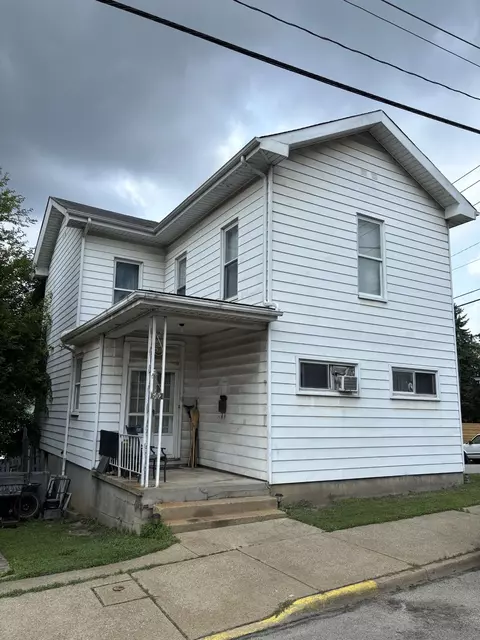 602 Walnut St, Irwin, PA 15642 photo 3