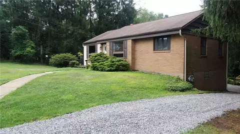 4140 Grandview Dr, Gibsonia, PA 15044
