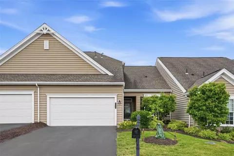618 Old Glory Ln, Freedom, PA 15042