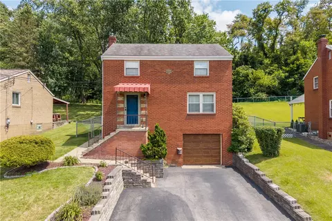 4756 Woodhill Dr, Homestead, PA 15120