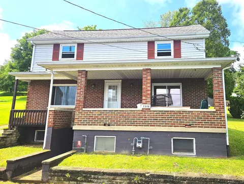 1546 North, Leechburg, PA 15656