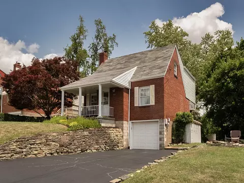 823 Rolling Rock, Pittsburgh, PA 15234