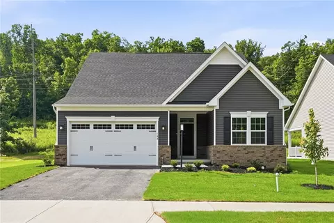 148 Settlers Grove Blvd, Zelienople, PA 16063