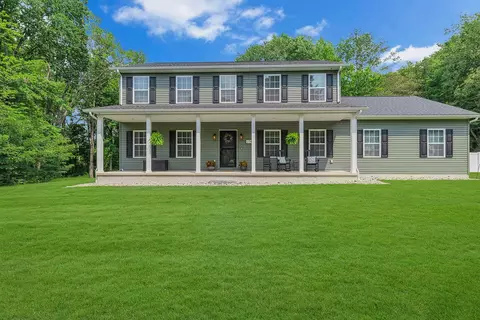 274 Elmbrook Rd, Beaver Falls, PA 15010