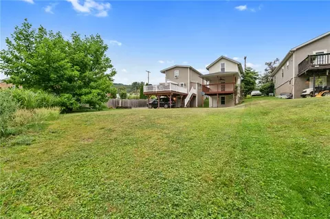 Exterior - 421 Beaver St, Mars, PA 16046 photo 7 of 7