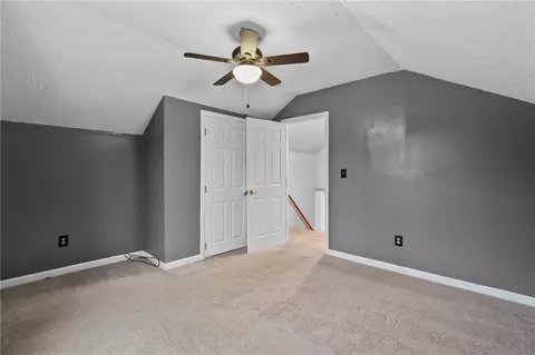 Bedroom - 421 Beaver St, Mars, PA 16046 photo 5 of 8
