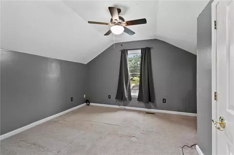 Bedroom - 421 Beaver St, Mars, PA 16046 photo 4 of 8