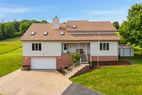 327 Sugar Run Rd, Waynesburg, PA 15370
