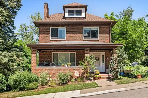 60 W Bellecrest Ave, Pittsburgh, PA 15227