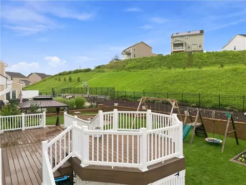 Exterior - 7645 Dominick Dr, Irwin, PA 15642 photo 6 of 10