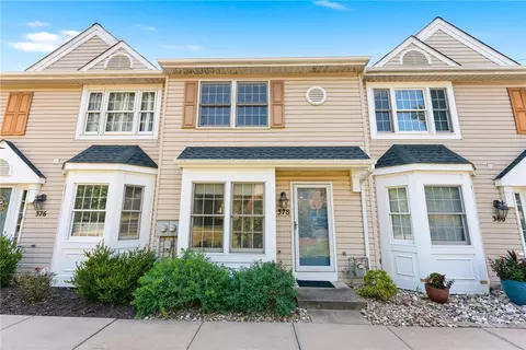 378 Jubilee Dr, Bridgeville, PA 15017