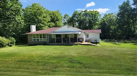 2062 Buxton Rd, Titusville, PA 16354