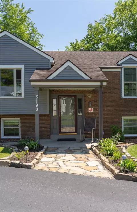 5190 Windy Hl, Gibsonia, PA 15044