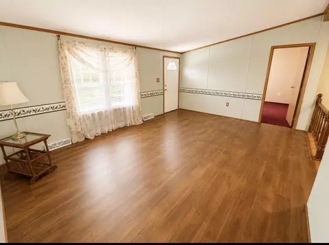 127 Classic Pl, Export, PA 15632 photo 4