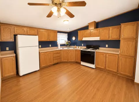 127 Classic Pl, Export, PA 15632 photo 5