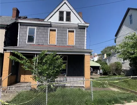 134 Rinne, Pittsburgh, PA 15210