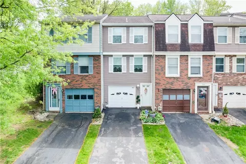 503 Winesap Ct, Bridgeville, PA 15017