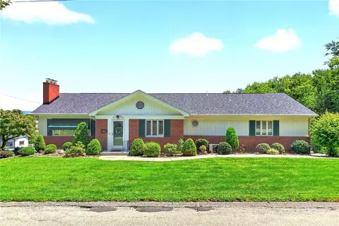 166 Braddock Road Ave, Mount Pleasant, PA 15666