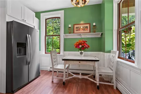 Dining - 275 Wolfe Ln, Irwin, PA 15642 photo 2 of 2