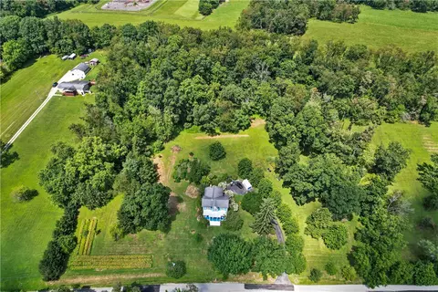 View/Area - 275 Wolfe Ln, Irwin, PA 15642 photo 1 of 1