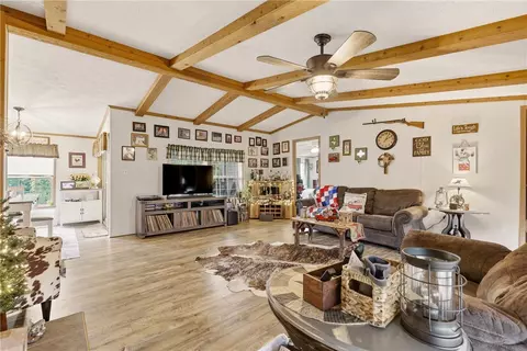 105 Sunset Dr, Berlin, PA 15530 photo 10