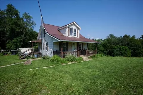 439 Fort Cherry Rd, Mcdonald, PA 15057