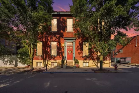 912 Galveston Ave, Pittsburgh, PA 15233