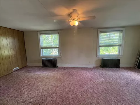 Bedroom - 210 Washington Ave, Vandergrift, PA 15690 photo 2 of 6