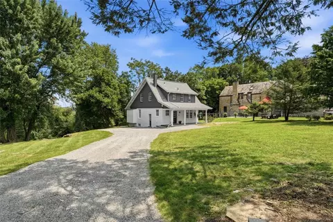 102 Crescent Hills Rd, Pittsburgh, PA 15235