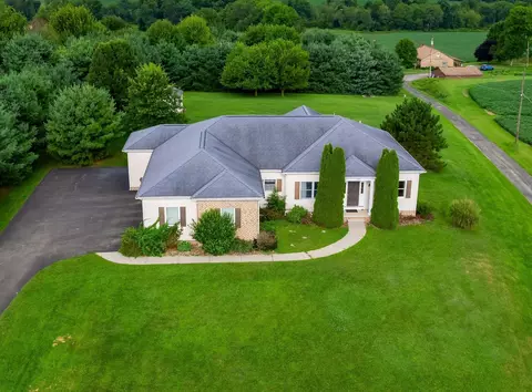 332 322 Dick, Butler, PA 16001