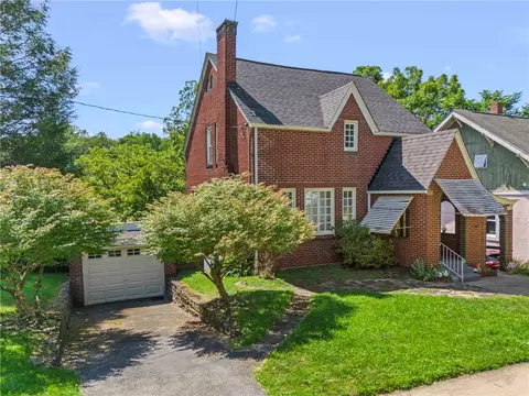 103 Dewey Ave, Washington, PA 15301