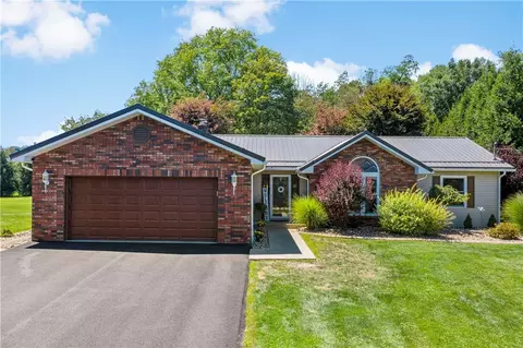 248 Marine Ave, Belle Vernon, PA 15012