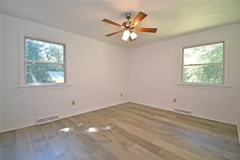 Bedroom - 2782 Walters Ct, Export, PA 15632 photo 1 of 10