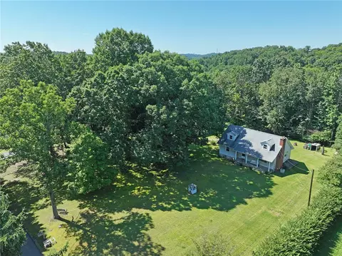 Exterior - 2782 Walters Ct, Export, PA 15632 photo 9 of 12