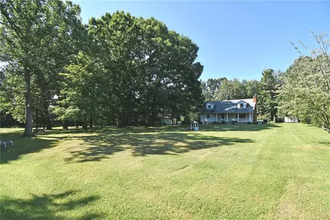 Exterior - 2782 Walters Ct, Export, PA 15632 photo 11 of 12