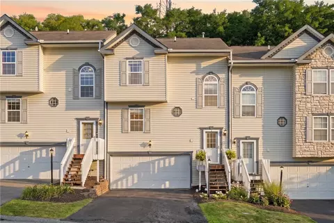 115 Cathedral Ct, Carnegie, PA 15106