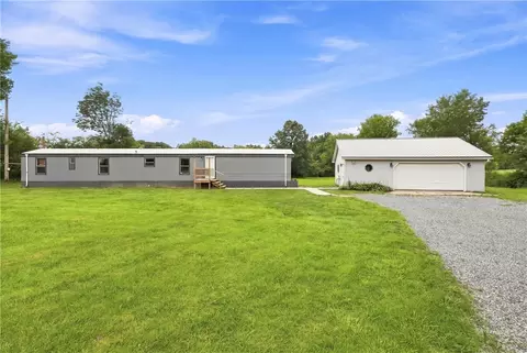 138 Boyers Rd, Harrisville, PA 16038