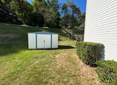 Exterior - 121 Glengarry Dr, Coraopolis, PA 15108 photo 4 of 4