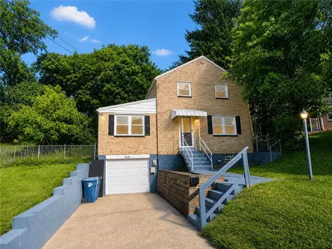 418 Pennwood Dr, Pittsburgh, PA 15235
