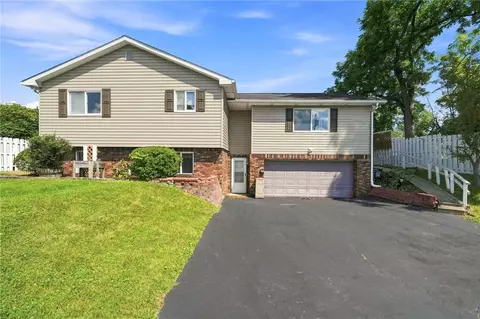 222 Dewitt Ave, Connellsville, PA 15425
