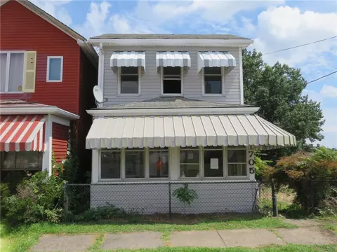 1705 Abraham St, Mckeesport, PA 15132